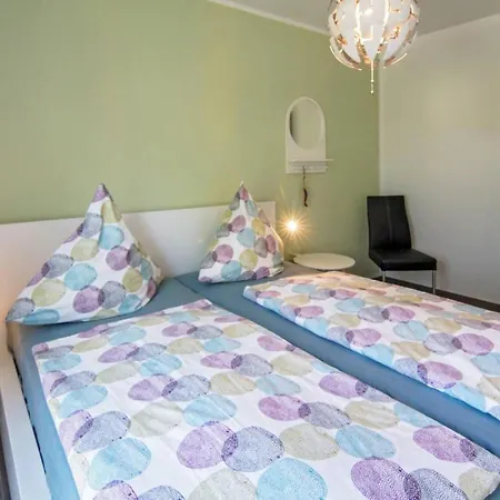 Apartment Ferienwohnung Vier Jahreszeiten Norddeich (Norden)